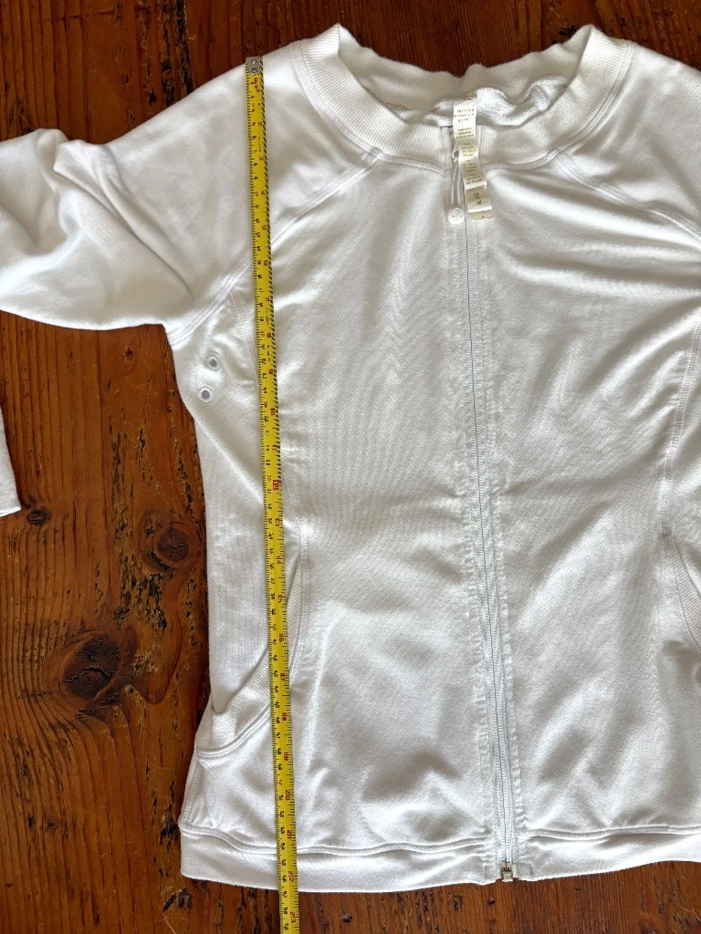 Y2K Lululemon White Soft Jacket, Thumb Holes, Pockets, Size 6, Zippered